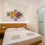 Marconi Design - Vicino La Metro بيت للعطل روما