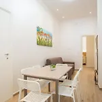 Marconi Design - Vicino La Metro بيت للعطل روما