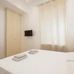 Marconi Design - Vicino La Metro * روما