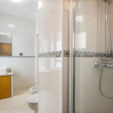 Marconi Design - Vicino La Metro بيت للعطل *
