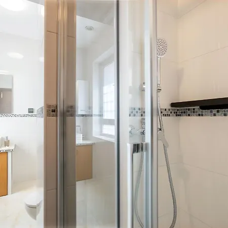 Marconi Design - Vicino La Metro بيت للعطل