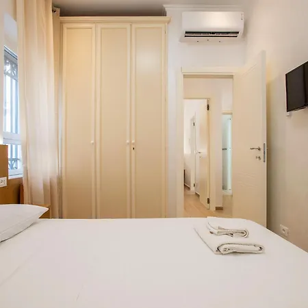 Marconi Design - Vicino La Metro بيت للعطل روما